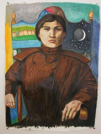 Portrait de femme assise sur une chaise dont l'appui-t�te a �t� d�cor� avec une lune et des �toiles d'un c�t� et de l'autre une falaise surplombant une rivi�re. La jeune femme porte une robe � la mode au d�but du 20i�me si�cle.